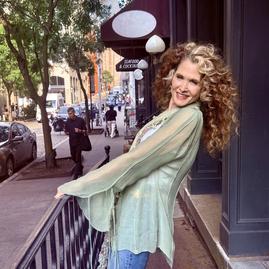 robyn stecher-home-trio-work-with-me-mobile